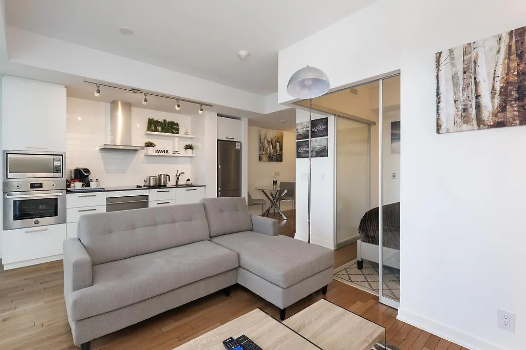 Apartment Diamond Vacation Homes - York St Toronto