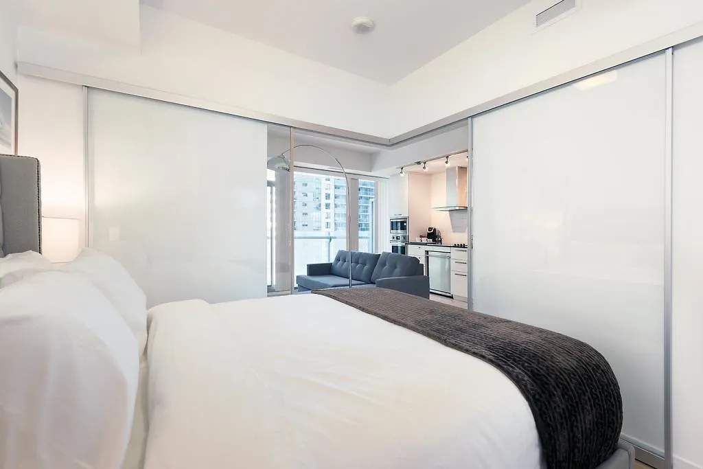 Apartment Diamond Vacation Homes - York St Toronto
